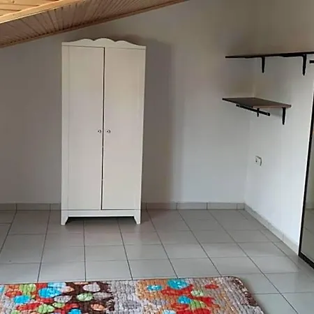 Woodengate 3* Φετιγιέ